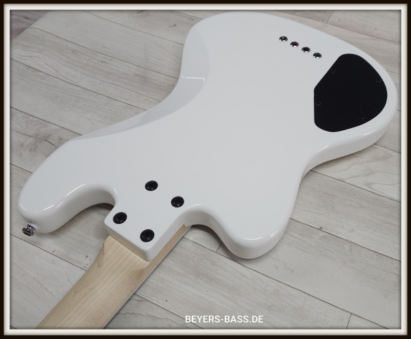 Lakland Skyline Decade, White Gloss
